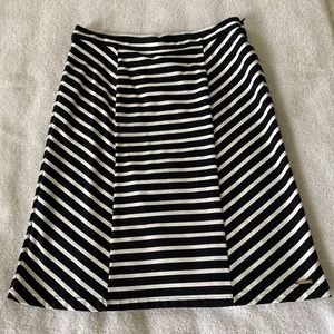 SAINT JAMES France ~ 8-US 40-FR ~ Navy Blue and White Striped Skirt